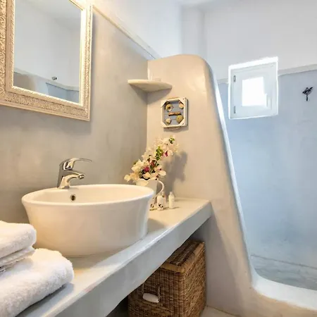 Villa Petra Chrisi Akti (Paros)